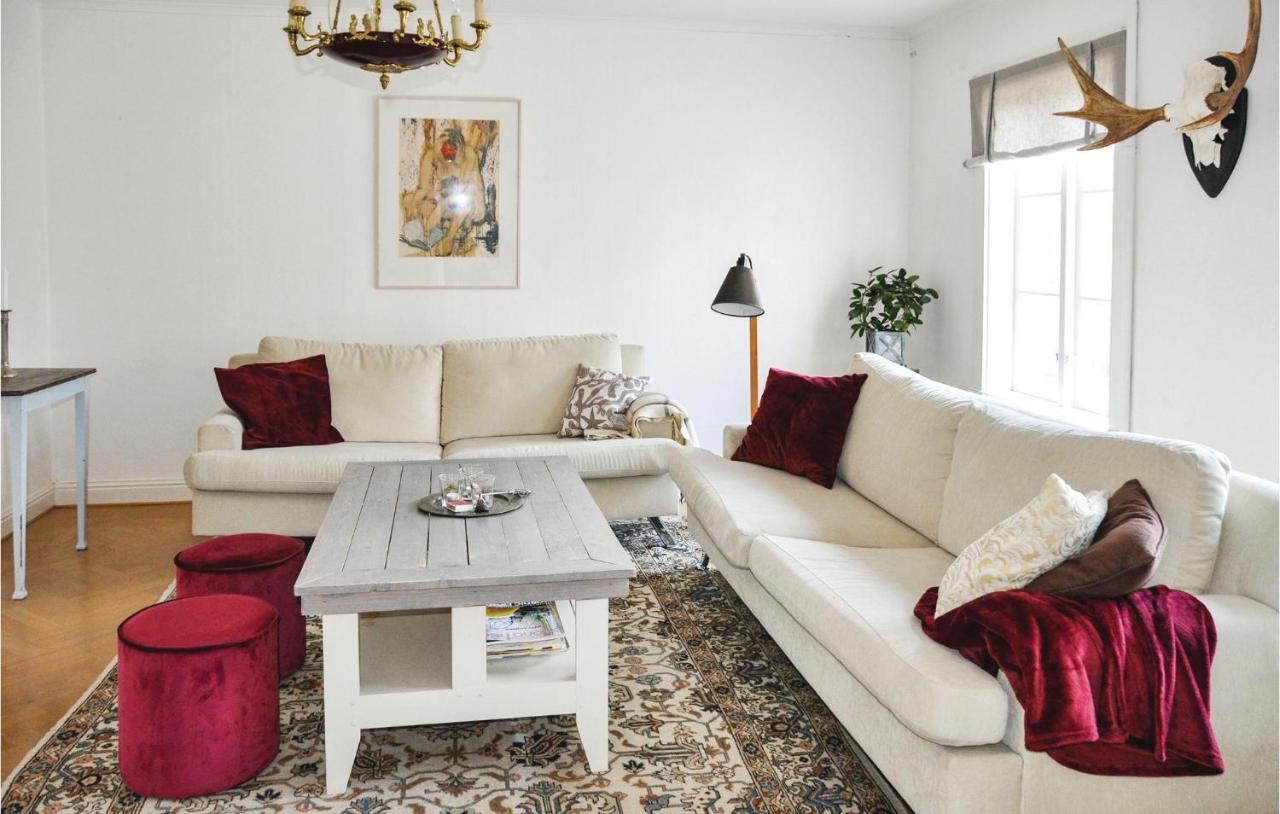 4 Bedroom Gorgeous Home In Lindesberg Zewnętrze zdjęcie